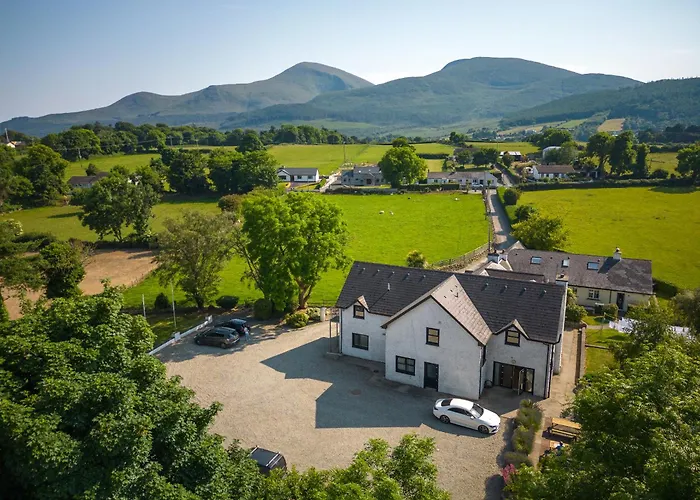 The Briers Country House